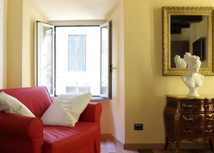 Hub Navona Oda ve Kahvaltı 4*